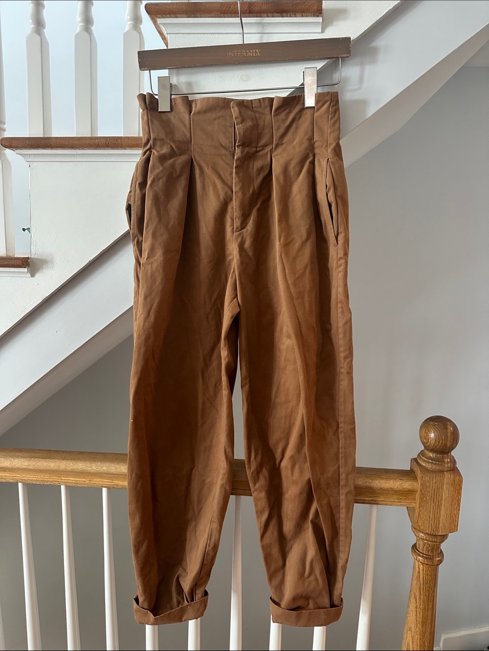 Doen High-Rise Pleated khaki pants size 0